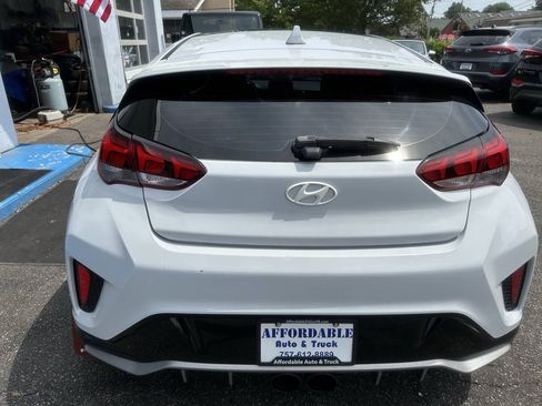 Used 2020 Hyundai Veloster Turbo FWD image 10
