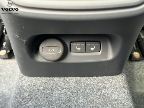 Used 2026 Volvo XC40 B5 Plus w/ Protection Package Premier AWD/4WD image 22