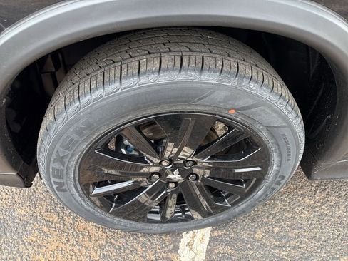 New 2026 Mitsubishi Outlander Sport LE AWD/4WD image 39