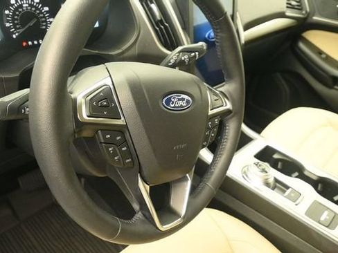 Certified 2024 Ford Edge SEL w/ Convenience Package AWD/4WD image 15
