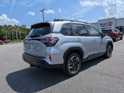 Certified 2025 Subaru Forester Limited w/ Popular Package #2 AWD/4WD image 4