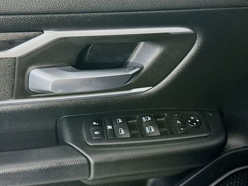 Used 2021 RAM 1500 Big Horn image 23