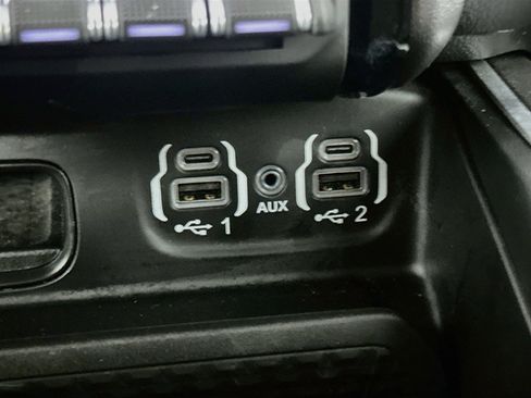 Used 2023 RAM 1500 Big Horn AWD/4WD image 25