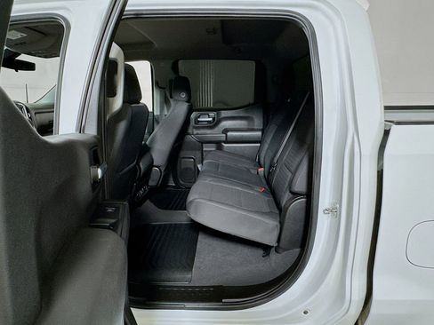 Certified 2021 Chevrolet Silverado 1500 LT RWD image 22
