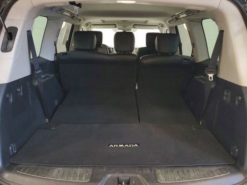 Used 2018 Nissan Armada Platinum image 27