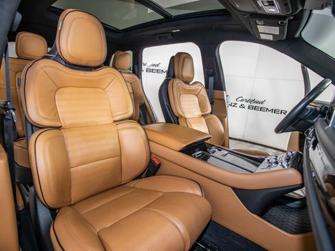 Used 2023 Lincoln Aviator Black Label w/ Dynamic Handling Package image 25