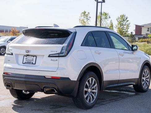 Used 2021 Cadillac XT4 Sport w/ Cold Weather Package image 7