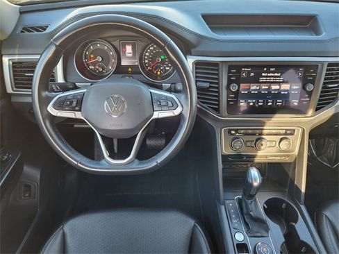 Used 2021 Volkswagen Atlas SE image 22