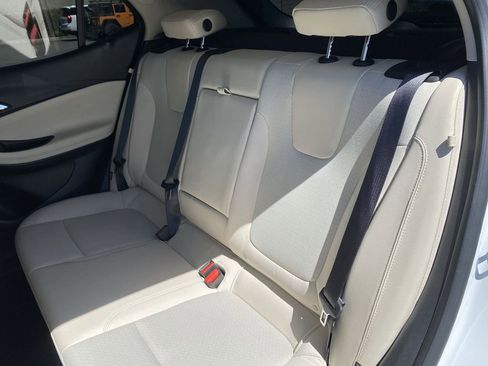 Used 2023 Buick Encore GX Select w/ Safety Package II image 24