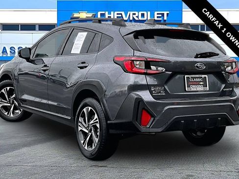 Used 2024 Subaru Crosstrek 2.0i Premium AWD/4WD image 3
