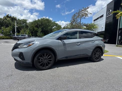 Used 2023 Nissan Murano SV w/ SV Midnight Edition Package FWD image 11