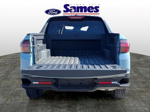 Used 2025 Hyundai Santa Cruz SEL FWD image 10
