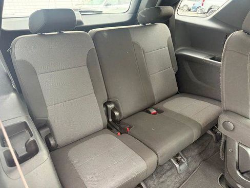 Used 2023 Chevrolet Traverse LT FWD image 4