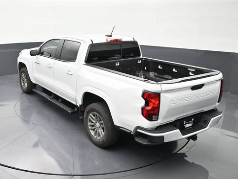 Used 2024 Chevrolet Colorado LT w/ LT Convenience Package RWD image 14