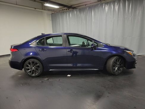 Used 2023 Toyota Corolla SE image 9