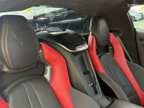Used 2025 Chevrolet Corvette Z06 w/ Stealth Interior Trim Package RWD image 21
