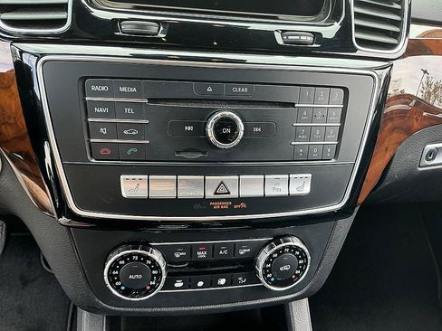 Used 2016 Mercedes-Benz GLE 350 4MATIC image 17