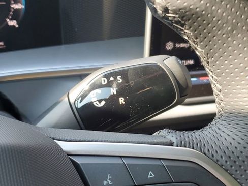 New 2026 Volkswagen Tiguan SE R-Line image 29