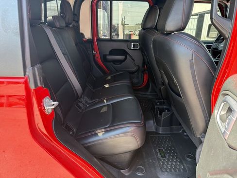 Used 2021 Jeep Gladiator Sport AWD/4WD image 21