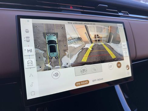 New 2026 Land Rover Range Rover Sport Dynamic SE image 16