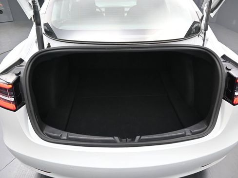Used 2021 Tesla Model 3 Long Range image 26