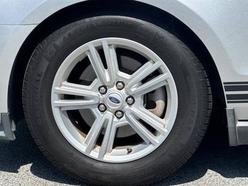 Used 2012 Ford Mustang Coupe RWD image 27