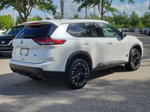 Certified 2026 Nissan Rogue Dark Armor AWD/4WD image 5
