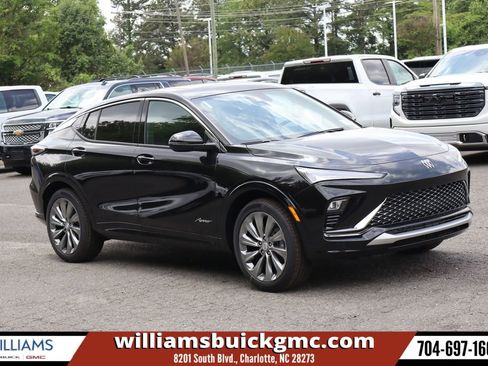New 2026 Buick Envista Avenir FWD image 1