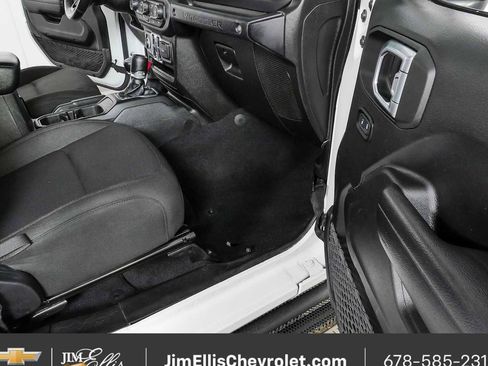 Used 2023 Jeep Wrangler Unlimited Sport AWD/4WD image 22