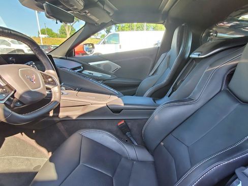 Used 2022 Chevrolet Corvette Stingray Preferred Cpe w/ Battery Protection Package RWD image 4