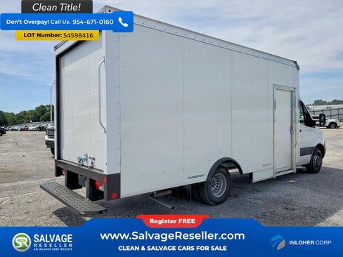 Used 2025 Mercedes-Benz Sprinter 3500 image 4