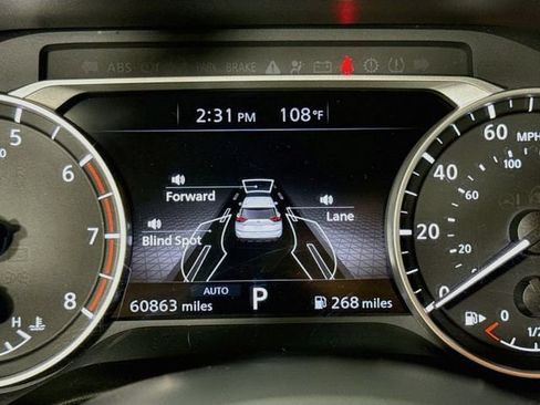 Used 2024 Nissan Rogue S AWD/4WD image 12