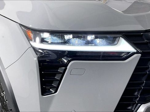 Used 2024 Lexus GX 550 AWD/4WD image 36