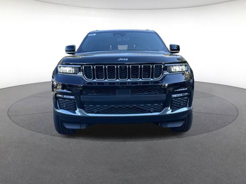 New 2025 Jeep Grand Cherokee L Limited w/ Luxury Tech Group II image 8