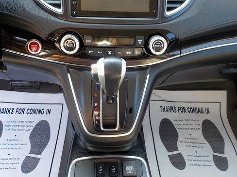 Used 2015 Honda CR-V Touring image 20
