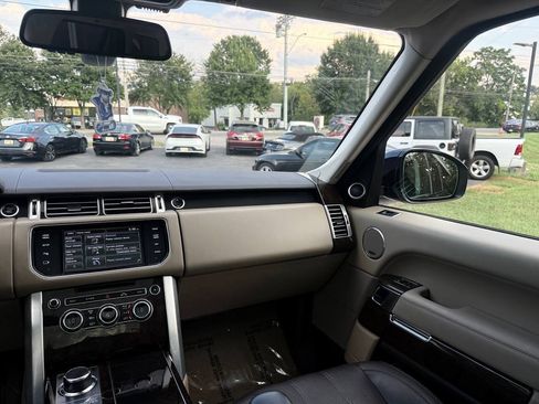 Used 2014 Land Rover Range Rover HSE AWD/4WD image 22