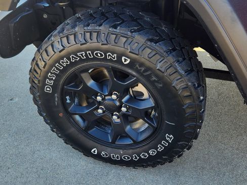 Used 2021 Jeep Wrangler Unlimited Sport image 9