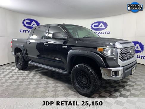 Used 2019 Toyota Tundra SR5 w/ SR5 Upgrade Package AWD/4WD image 1
