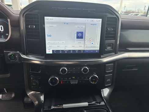 Used 2023 Ford F150 Lariat image 22