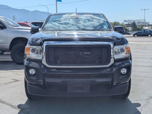 Used 2017 GMC Canyon SLE w/ SLE Convenience Package image 10