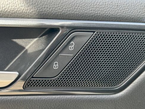 Used 2024 Volkswagen Tiguan Wolfsburg Edition FWD image 24