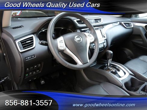 Used 2016 Nissan Rogue SL w/ SL Premium Package AWD/4WD image 12