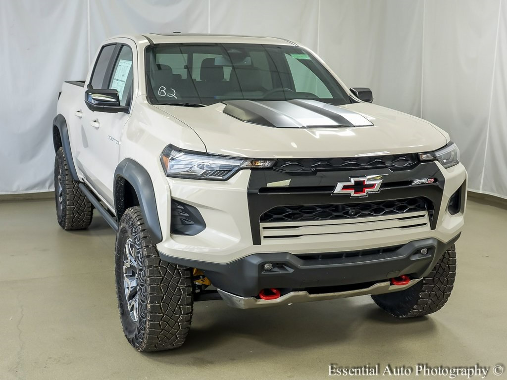 New 2026 Chevrolet Colorado ZR2 w/ Technology Package AWD/4WD image 2