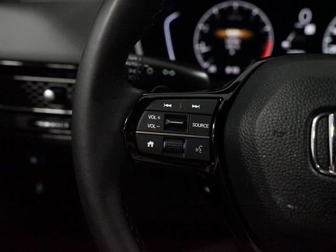 Used 2025 Honda Civic Sport image 14