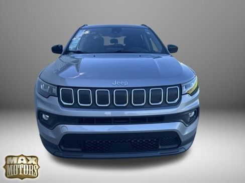 Used 2022 Jeep Compass Latitude AWD/4WD image 14