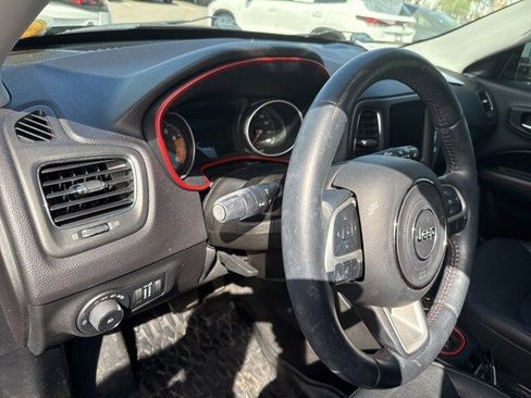 Used 2017 Jeep Compass Trailhawk w/ Leather Interior Group image 16