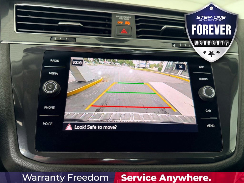 Used 2024 Volkswagen Tiguan SE AWD/4WD image 25