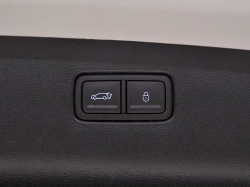 Certified 2026 Genesis GV70 2.5T AWD/4WD image 22