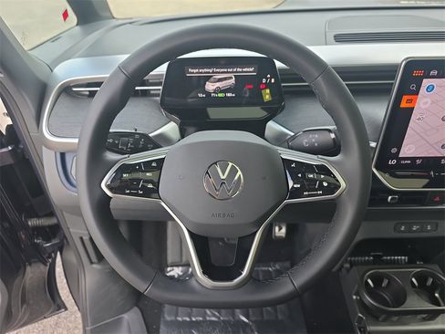 New 2025 Volkswagen ID. Buzz Pro S Plus image 29