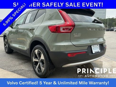 Certified 2024 Volvo XC40 B5 Core AWD/4WD image 12
